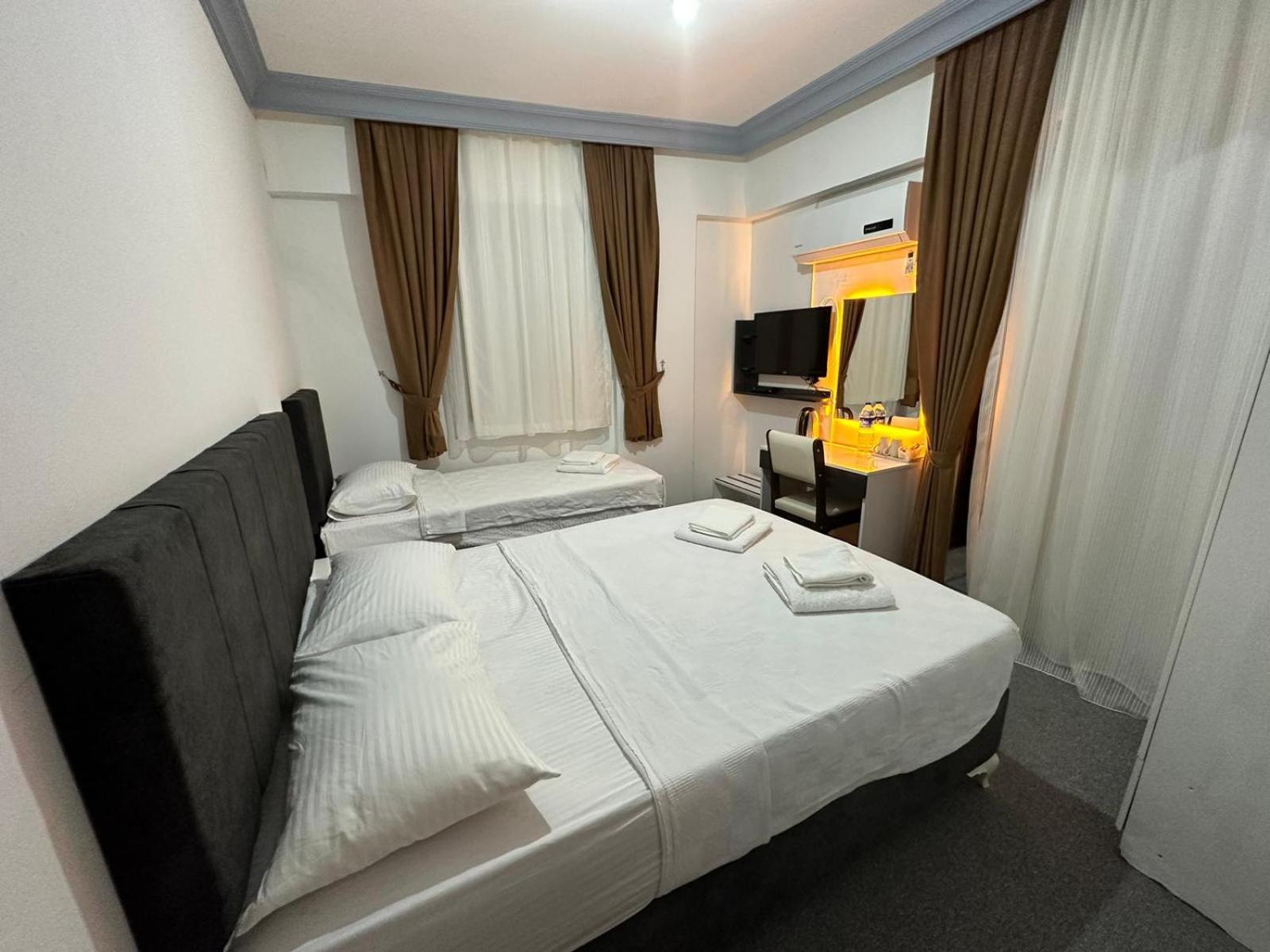 Ezel Group Hotel Antalia Esterno foto